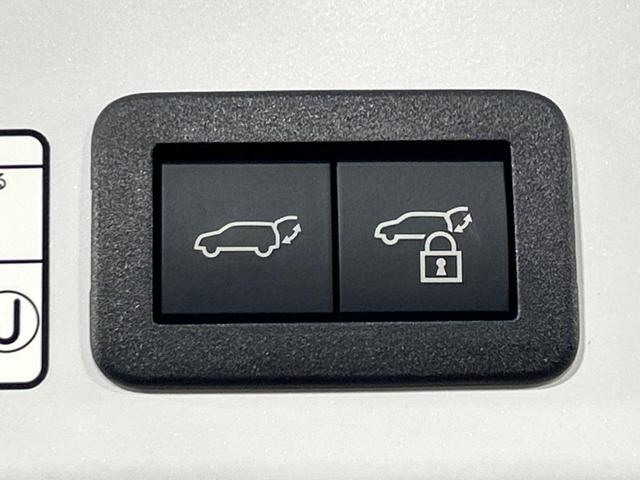 カローラクロス ハイブリッド　Ｚ　禁煙車　純正１０型ナビ　全周囲カメラ　前席シートヒーター＆ベンチレーション　トヨタセーフティセンス　レーダークルーズ　ブラインドスポットモニター　パワーバックドア　純正１８インチアルミ　ＬＥＤヘッド（35枚目）