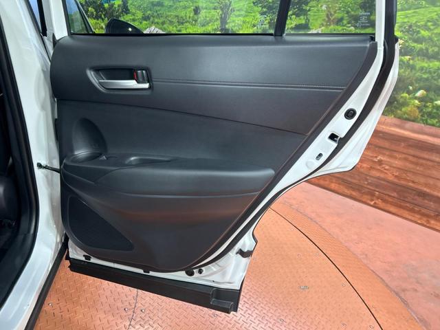 カローラクロス ハイブリッド　Ｚ　禁煙車　純正１０型ナビ　全周囲カメラ　前席シートヒーター＆ベンチレーション　トヨタセーフティセンス　レーダークルーズ　ブラインドスポットモニター　パワーバックドア　純正１８インチアルミ　ＬＥＤヘッド（47枚目）