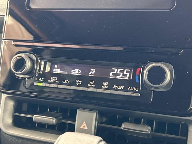 シエンタ ハイブリッドＸ　登録済み未使用車　トヨタセーフティセンス　レーダークルーズ　ＬＥＤヘッド　パワースライドドア　オートエアコン　スマートキー　横滑り防止装置　車線逸脱防止装置　オートハイビーム　パワーウインドウ（7枚目）