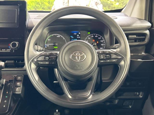 シエンタ ハイブリッドＸ　登録済み未使用車　トヨタセーフティセンス　レーダークルーズ　ＬＥＤヘッド　パワースライドドア　オートエアコン　スマートキー　横滑り防止装置　車線逸脱防止装置　オートハイビーム　パワーウインドウ（12枚目）