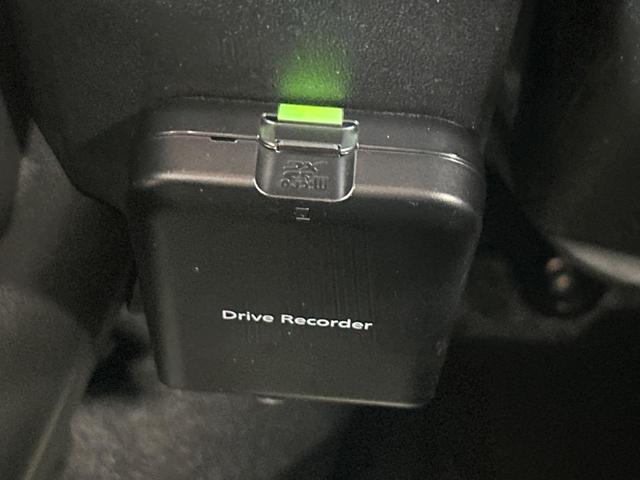 ジムニーシエラ ＪＣ　４ＷＤ　純正ナビ　バックカメラ　セーフティサポート　前席シートヒーター　ＬＥＤヘッド　スマートキー　純正１５インチアルミ　ｂｌｕｅｔｏｏｔｈ接続可能　オートエアコン　車線逸脱防止装置　ドラレコ　ＥＴＣ（37枚目）