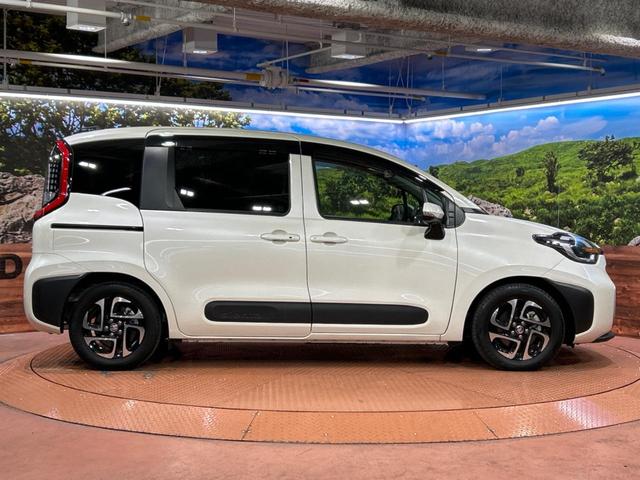 シエンタ ハイブリッドＺ　禁煙車　純正１０型ナビ　全周囲カメラ　トヨタセーフティセンス　ブラインドスポットモニター　レーダークルーズ　両側パワースライドドア　純正オプション１５インチアルミ　ＬＥＤヘッド　スマートキー　ＥＴＣ（52枚目）