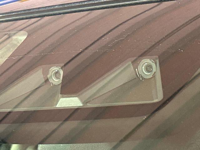 ロッキー プレミアムＧ　ＨＥＶ　禁煙車　ＢＩＧ－Ｘ９型ナビ　バックカメラ　スマートアシスト　レーダークルーズ　シートヒーター　ハーフレザーシート　ドラレコ　コーナーセンサー　スマートキー　ＬＥＤヘッド　ＥＴＣ　純正１７インチアルミ（5枚目）