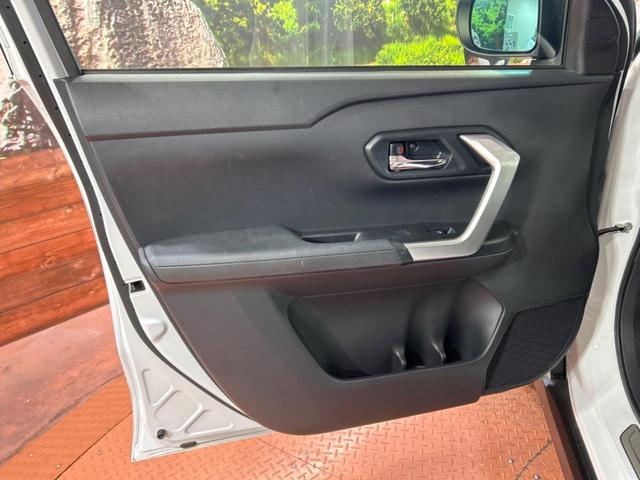 ロッキー プレミアムＧ　ＨＥＶ　禁煙車　ＢＩＧ－Ｘ９型ナビ　バックカメラ　スマートアシスト　レーダークルーズ　シートヒーター　ハーフレザーシート　ドラレコ　コーナーセンサー　スマートキー　ＬＥＤヘッド　ＥＴＣ　純正１７インチアルミ（46枚目）