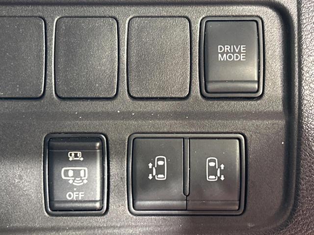 セレナ ｅ－パワー　ハイウェイスターＶ　禁煙車　両側電動スライドドア　純正１０型ナビ　全周囲カメラ　衝突被害軽減システム　レーダークルーズ　ＥＴＣ　ドラレコ　ブラインドスポットモニター　コーナーセンサー　デジタルインナーミラー　スマートキー（21枚目）