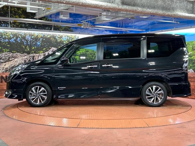 セレナ ｅ－パワー　ハイウェイスターＶ　禁煙車　両側電動スライドドア　純正１０型ナビ　全周囲カメラ　衝突被害軽減システム　レーダークルーズ　ＥＴＣ　ドラレコ　ブラインドスポットモニター　コーナーセンサー　デジタルインナーミラー　スマートキー（33枚目）