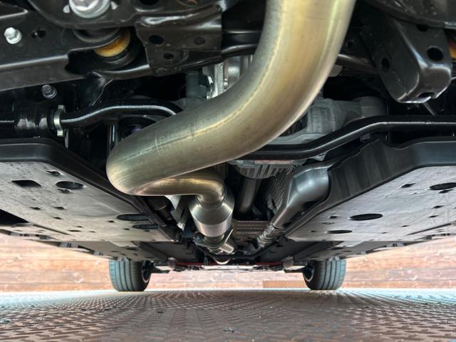 ����肪���ꂢ�Ȃ����ɁA�h�K���H�̎{�H���I�X�X���B�~��n��͂������A���ݕ��ɂ��Z���̕���A��Ń}�����E�E�B���^�[�X�|�[�c���������ɂ��D�]���������Ă���܂��B