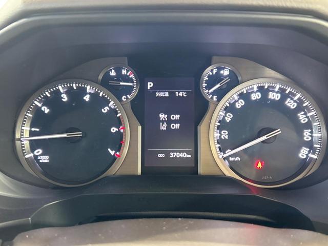 ランドクルーザープラド ＴＸ　Ｌパッケージ　マットブラックエディション　禁煙車　７人乗り　サンルーフ　ＳＤナビ　バックカメラ　トヨタセーフティセンス　レーダークルーズ　レザーシート　前席シートエアコン　ドラレコ　コーナーセンサー　スマートキー　ＬＥＤヘッド（26枚目）