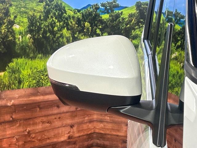 セレナ ハイウェイスターＶ　登録済み未使用車　メーカーオプション１２型ナビ　全周囲カメラ　エマージェンシーブレーキ　プロパイロット　両側パワースライドドア　ブラインドスポットモニター　ＬＥＤヘッド　純正１６インチアルミ　ＥＴＣ（25枚目）