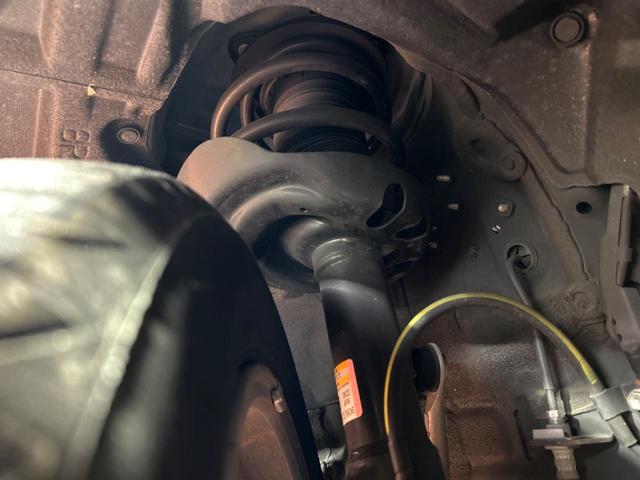 ＮＸ ＮＸ３５０ｈ　Ｆスポーツ　禁煙車　サンルーフ　全周囲カメラ　衝突被害軽減システム　レーダークルーズ　電動リアゲート　赤レザーシート　全席シートヒーター　前席シートエアコン　ドラレコ　コーナーセンサー　スマートキー　１００Ｖ電源（20枚目）