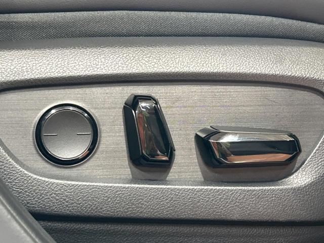 ＮＸ ＮＸ３５０ｈ　Ｆスポーツ　禁煙車　サンルーフ　全周囲カメラ　衝突被害軽減システム　レーダークルーズ　電動リアゲート　赤レザーシート　全席シートヒーター　前席シートエアコン　ドラレコ　コーナーセンサー　スマートキー　１００Ｖ電源（41枚目）