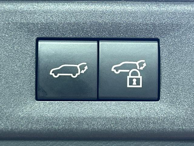 ＮＸ ＮＸ３５０ｈ　Ｆスポーツ　禁煙車　サンルーフ　全周囲カメラ　衝突被害軽減システム　レーダークルーズ　電動リアゲート　赤レザーシート　全席シートヒーター　前席シートエアコン　ドラレコ　コーナーセンサー　スマートキー　１００Ｖ電源（49枚目）