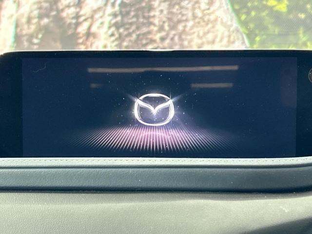 �y���[�J�[�����i�r�z�C���e���A�ɗn�����ރX�^�C���b�V���ȁu��p�݌v�v���[�J�[�i�r�𑕔��􎋔F���⑀�쐫�ȂǊ�{���\�ɂ��D��A���㎿�ȃJ�[���C�t�����y���݂��������܂��B