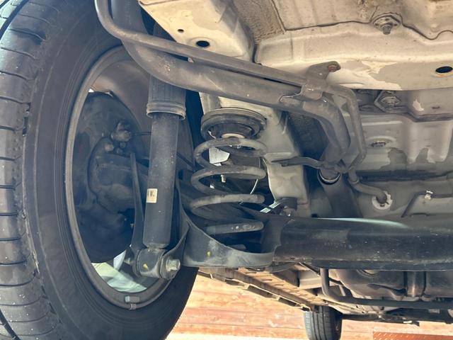 フリード Ｇ　エアロ　ジャストセレクション　禁煙車　パワースライドドア　純正ナビ　バックカメラ　ＥＴＣ　Ｂｌｕｅｔｏｏｔｈ接続　ＣＤ／ＤＶＤ再生　オートエアコン　ＨＩＤヘッド　純正１５インチアルミ　オートライト　フルセグＴＶ　パワーウインドウ（20枚目）