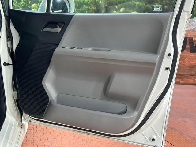 フリード Ｇ　エアロ　ジャストセレクション　禁煙車　パワースライドドア　純正ナビ　バックカメラ　ＥＴＣ　Ｂｌｕｅｔｏｏｔｈ接続　ＣＤ／ＤＶＤ再生　オートエアコン　ＨＩＤヘッド　純正１５インチアルミ　オートライト　フルセグＴＶ　パワーウインドウ（31枚目）