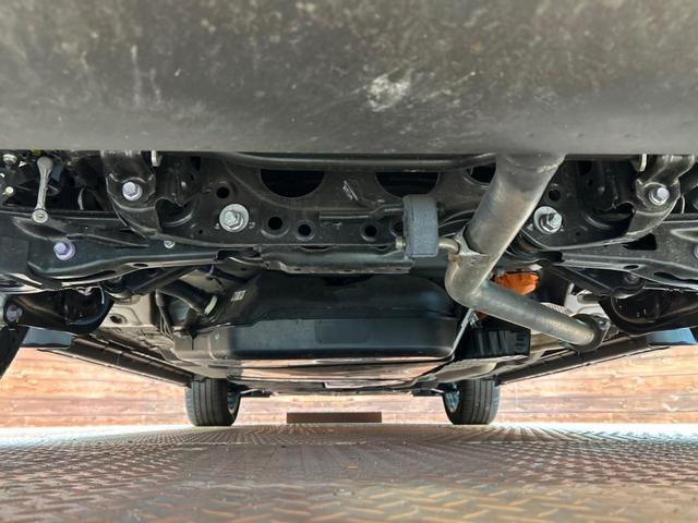 ＮＸ ＮＸ３５０ｈ　Ｆスポーツ　禁煙車　サンルーフ　純正１４型ナビ　全周囲カメラ　１００Ｖ電源　衝突軽減装置　レーダークルーズ　オレンジキャリパー　黒レザーシート　電動リアゲート　全席シートヒーター　前席シートエアコン　パワーシート（19枚目）