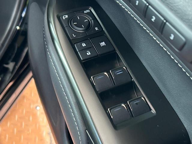 ＮＸ ＮＸ３５０ｈ　Ｆスポーツ　禁煙車　サンルーフ　純正１４型ナビ　全周囲カメラ　１００Ｖ電源　衝突軽減装置　レーダークルーズ　オレンジキャリパー　黒レザーシート　電動リアゲート　全席シートヒーター　前席シートエアコン　パワーシート（26枚目）