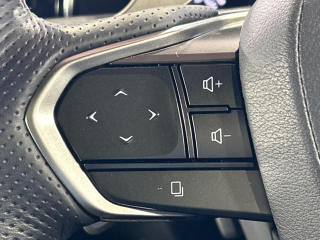 ＮＸ ＮＸ３５０ｈ　Ｆスポーツ　禁煙車　サンルーフ　純正１４型ナビ　全周囲カメラ　１００Ｖ電源　衝突軽減装置　レーダークルーズ　オレンジキャリパー　黒レザーシート　電動リアゲート　全席シートヒーター　前席シートエアコン　パワーシート（42枚目）