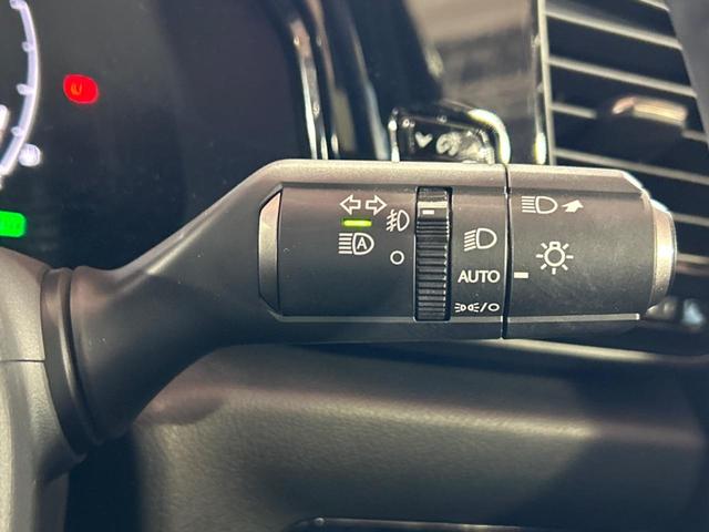 ＮＸ ＮＸ３５０ｈ　Ｆスポーツ　禁煙車　サンルーフ　純正１４型ナビ　全周囲カメラ　１００Ｖ電源　衝突軽減装置　レーダークルーズ　オレンジキャリパー　黒レザーシート　電動リアゲート　全席シートヒーター　前席シートエアコン　パワーシート（44枚目）