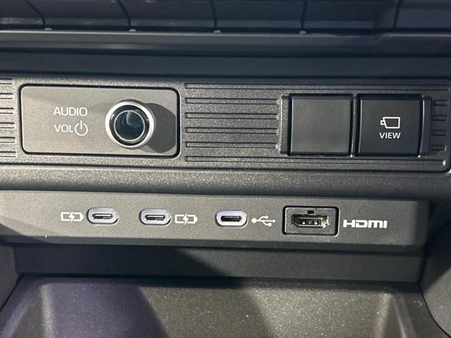 ランドクルーザー２５０ ＶＸ　禁煙車　サンルーフ　純正１２型ナビ　全周囲カメラ　レーダークルーズ　セーフティセンス　一眼丸目ＬＥＤヘッドライト　電動リアゲート　レザーシート　前席シートエアコン　パワーシート　コーナーセンサー（36枚目）