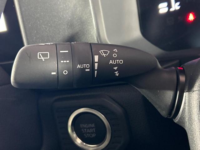 ランドクルーザー２５０ ＶＸ　禁煙車　サンルーフ　純正１２型ナビ　全周囲カメラ　レーダークルーズ　セーフティセンス　一眼丸目ＬＥＤヘッドライト　電動リアゲート　レザーシート　前席シートエアコン　パワーシート　コーナーセンサー（41枚目）