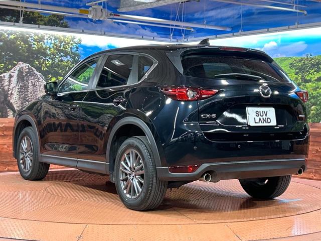 ＣＸ－５ ２０Ｓ　スマートエディション　純正ＳＤナビ　全周囲カメラ　衝突被害軽減システム　レーダークルーズ　パワーシート　ドラレコ　コーナーセンサー　スマートキー　ＬＥＤヘッド　ビルトインＥＴＣ　純正１７インチアルミ　車線逸脱警報（51枚目）