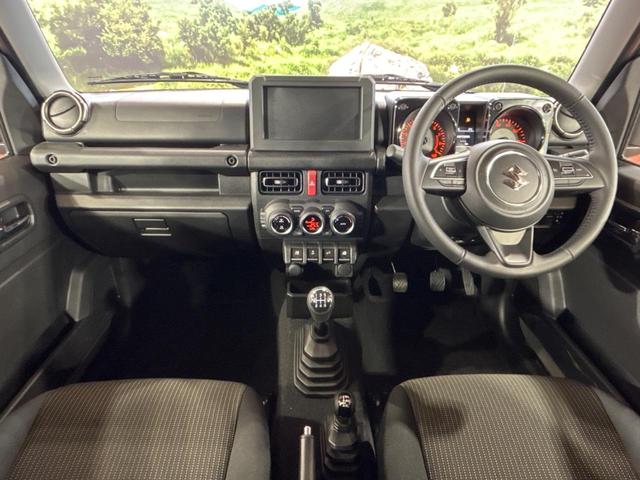 ジムニー XC 禁煙車 4WD MT車 衝突被害軽減システム スマートキー 前席シートヒーター LEDヘッド クルコン 純正16インチアルミ オートライト オートエアコン LEDフォグ(2枚目)