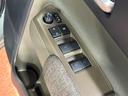 ハイブリッドＺ　純正１０．５型ナビ　全周囲カメラ　両側電動スライドドア　トヨタセーフティセンス　ブラインドスポットモニター　レーダークルーズ　前席シートヒーター　スマートキー　ＥＴＣ２．０　ＬＥＤヘッド（60枚目）