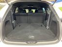 後席を格納すると、これだけの広さが！シーンに合わせたシートアレンジで、大きな荷物も積むことが出来ます♪