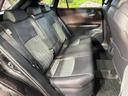 後部座席も気になるようなキズ・汚れやへたり等、大きなダメージはなく、良好な状態です。
