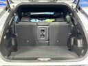 後席を格納すると、これだけの広さが！シーンに合わせたシートアレンジで、大きな荷物も積むことが出来ます♪