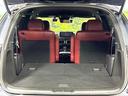 後席を格納すると、これだけの広さが!シーンに合わせたシートアレンジで、大きな荷物も積むことが出来ます♪