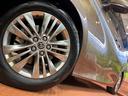【純正１８インチアルミホイール】外観にマッチした純正アルミホイールを装着しております。各種社外アルミホイールや、スタッドレスタイヤも取扱いしております。是非ご相談ください♪