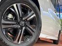 ｅ：ＨＥＶスパーダ　Ｇ・ＥＸ　ホンダセンシング　純正ナビ　バックカメラ　ホンダセンシング　禁煙車　アダプティブクルーズコントロール　ＥＴＣ　ドライブレコーダー　両側電動スライドドア　ＬＥＤヘッドライト　純正１６インチアルミホイール（13枚目）