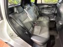 後部座席も気になるようなキズ・汚れやへたり等、大きなダメージはなく、良好な状態です。