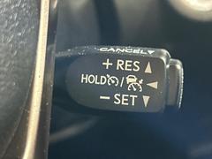 �ڥ졼�������롼������ȥ�����۹�®ƻϩ�Ǥ�Ĺ��Υ���Ԥ��ڤˡ�����ư��®�٤��ݤĥ��롼������ȥ����뤬�����ͷڸ������ƥ��Ϣ�Ȥ��������μ�ξ���Τ��Ƽִ֤��ݤĤ褦��®��Ĵ�ᤷ�Ƥ���ޤ����� 6