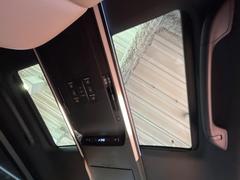 �ں�����Ω�ࡼ��롼�աۣ����ܺ����ʤˤ��줾�����֤��줿���饹�롼�ա��������˹�碌����¦�����������ɤ��Ĥ�뤳�Ȥ��ǽ�Ǥ��� 4