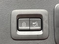 �ڥѥ�Хå��ɥ��ۥ��ޡ��ȥ����䱿ž�ʤΥܥ���򲡤������ǥꥢ�����Ȥ���ư�ǳ��Ĥ��ޤ�����ʪ����äƤ�����䡢�⤤���֤ˤ���Хå��ɥ����Ĥ��ݤ������ʵ�ǽ�Ǥ��� 6