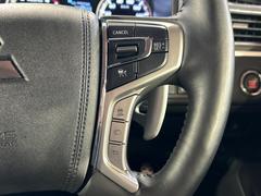 �ڥ졼�������롼������ȥ�����۹�®ƻϩ�Ǥ�Ĺ��Υ���Ԥ��ڤˡ�����ư��®�٤��ݤĥ��롼������ȥ����뤬�����ͷڸ������ƥ��Ϣ�Ȥ��������μ�ξ���Τ��Ƽִ֤��ݤĤ褦��®��Ĵ�ᤷ�Ƥ���ޤ����� 6