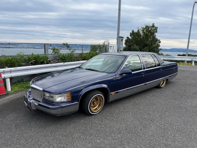 CADILLAC CADILLAC FLEETWOOD BROUGHAM