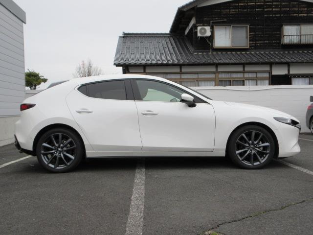 マツダ ＭＡＺＤＡ３ファストバック