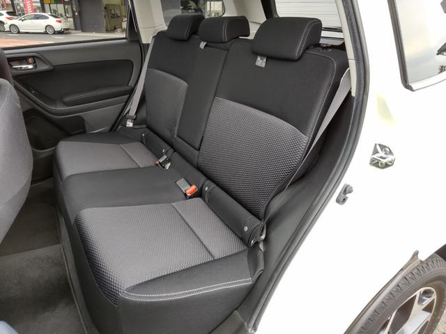 フォレスター ２．０ｉ－Ｓ　アイサイト　サンルーフ　レーダークルコン　ヒーター付電動シート　禁煙車　Ｃａｒｒｏｚｚｅｒｉａサイバーナビ　パワーバックドア　ルーフレール　スマートキー　Ｘモード　衝突軽減　車線逸脱警報　ＭＴモード　パドルシフト（22枚目）
