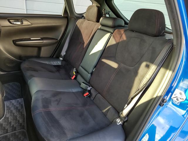 インプレッサ 2.0i-S リミテッド 4WD Bluetoothオーディオ ハンズフリー セミバケットシート プッシュスタート ビルトインETC アルミペダル パドルシフト フルエアロ ウィンカーミラー 純正17インチアルミホイール(15枚目)