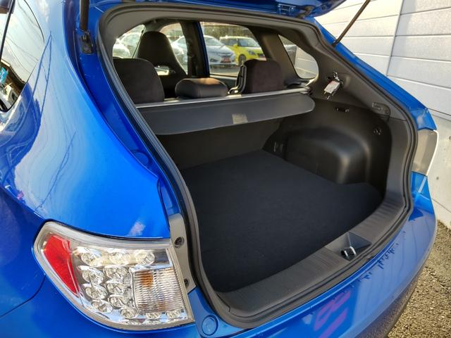 インプレッサ 2.0i-S リミテッド 4WD Bluetoothオーディオ ハンズフリー セミバケットシート プッシュスタート ビルトインETC アルミペダル パドルシフト フルエアロ ウィンカーミラー 純正17インチアルミホイール(16枚目)