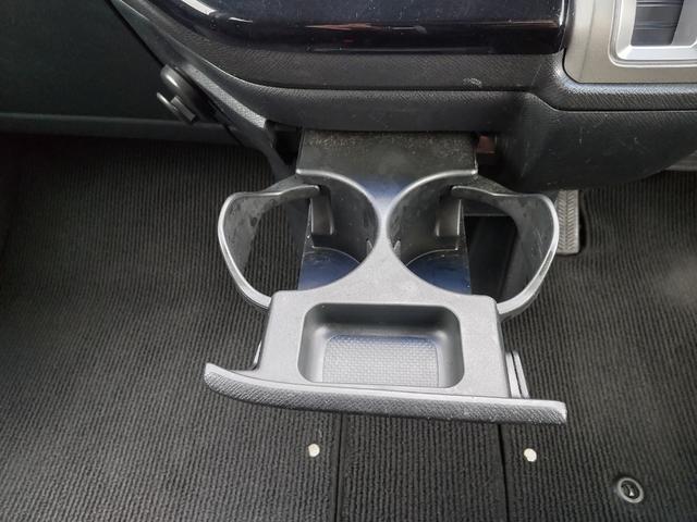 ステップワゴンスパーダ Ｚ　ＨＤＤナビエディション　フリップダウン　全周囲カメラ　両側パワスラ　ＨＤＤナビゲーション　ハンズフリー　バックカメラ　フロント・サイドカメラ　ビルトインＥＴＣ　スマートキー　横滑り防止装置（39枚目）