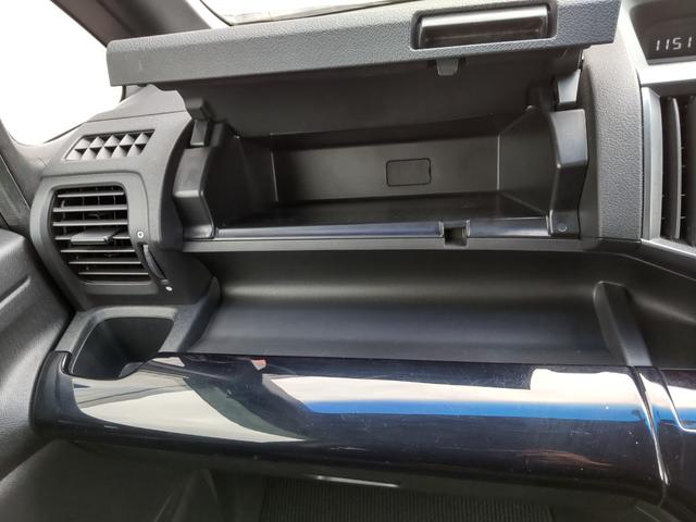 ステップワゴンスパーダ Ｚ　ＨＤＤナビエディション　フリップダウン　全周囲カメラ　両側パワスラ　ＨＤＤナビゲーション　ハンズフリー　バックカメラ　フロント・サイドカメラ　ビルトインＥＴＣ　スマートキー　横滑り防止装置（40枚目）