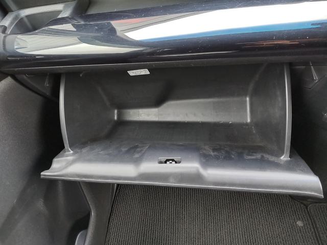 ステップワゴンスパーダ Ｚ　ＨＤＤナビエディション　フリップダウン　全周囲カメラ　両側パワスラ　ＨＤＤナビゲーション　ハンズフリー　バックカメラ　フロント・サイドカメラ　ビルトインＥＴＣ　スマートキー　横滑り防止装置（41枚目）