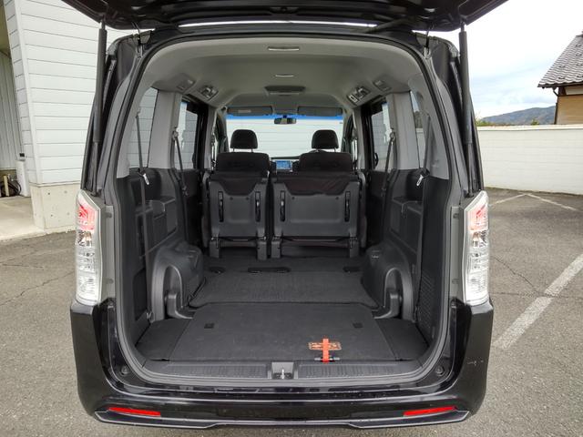 ステップワゴンスパーダ Ｚ　ＨＤＤナビエディション　フリップダウン　全周囲カメラ　両側パワスラ　ＨＤＤナビゲーション　ハンズフリー　バックカメラ　フロント・サイドカメラ　ビルトインＥＴＣ　スマートキー　横滑り防止装置（69枚目）