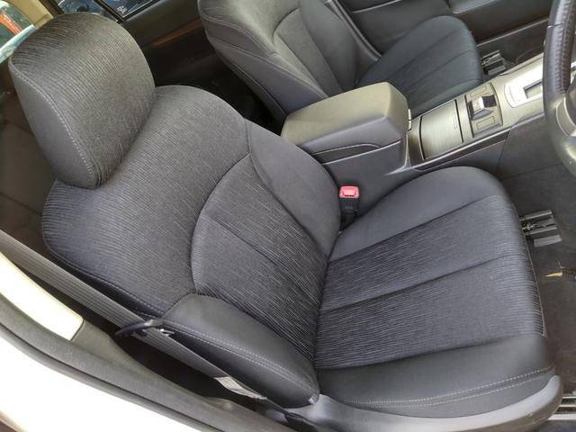 レガシィアウトバック ２．５ｉアイサイト　ＥＸエディションＩＩ　柿本改インテークチャンバー、マフラー　ＳＴｉタワーバー、アルミペダル、Ｐスタートスイッチ　前方ドラレコ　ＥＴＣ　ＳＤナビ　Ｂカメラ　レーダークルコン　パドルシフト　電動パーキングブレーキ（32枚目）