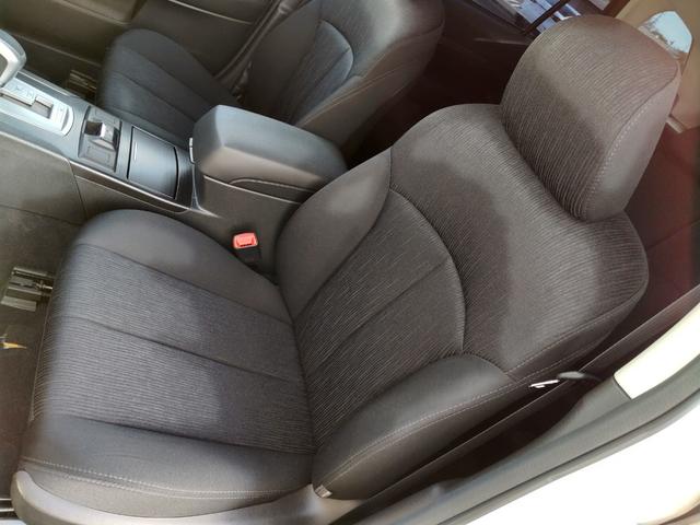 レガシィアウトバック ２．５ｉアイサイト　ＥＸエディションＩＩ　柿本改インテークチャンバー、マフラー　ＳＴｉタワーバー、アルミペダル、Ｐスタートスイッチ　前方ドラレコ　ＥＴＣ　ＳＤナビ　Ｂカメラ　レーダークルコン　パドルシフト　電動パーキングブレーキ（34枚目）